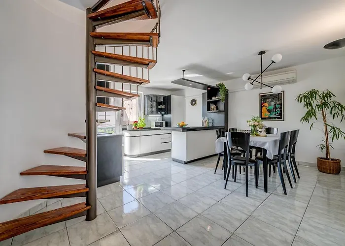 Apartman Opera